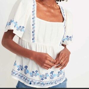 Old Navy Embroidered Flutter-Sleeve Square-Neck Top